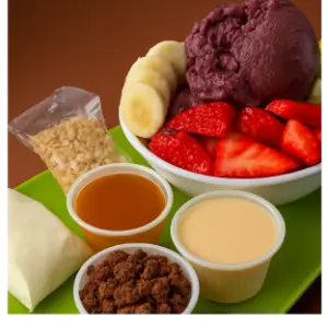 Tigela de açaí com frutas